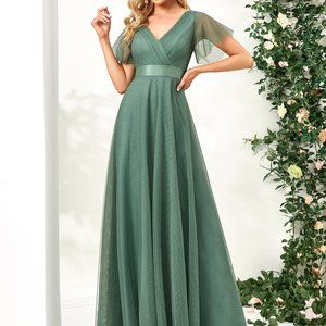 Brand New Low Back Surplice Neck Ruched Mesh Prom Dress Green